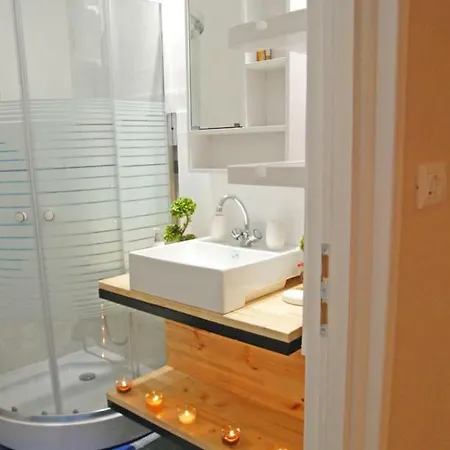 Jz Boutique Apartment Rhodes City